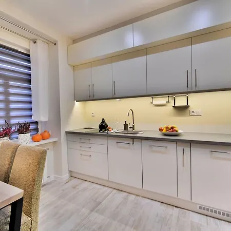 Apartamenty Sjesta Centrum Kudowa Zdroj Exterior photo
